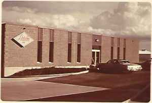 Autoline-1976-300x204.jpg