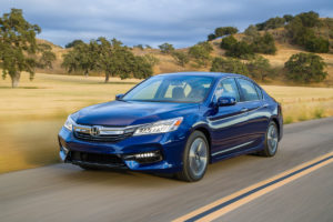 2017_Honda_Accord_Hybrid___33-300x200.jpg