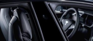 Tesla-side-pillar-Autopilot-300x135.jpg