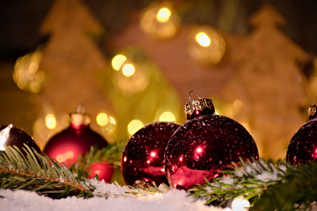 Holidays-stephan-h-lSTXJu-0Spo-unsplash-1024x683.jpg