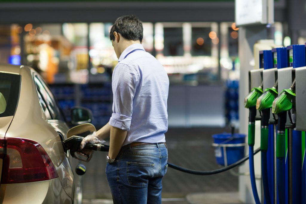 Gas-station-filling-gas-Depositphotos_8874350_L-1024x682.jpg