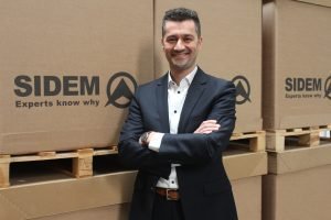 Iwan-Loewen-300x200.jpg