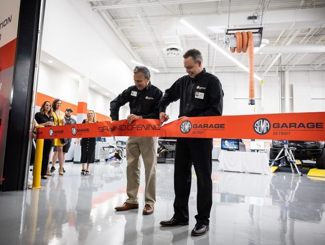 SEMA-Garage-Plymouth-ribbon-cutting-2-670x504.jpg