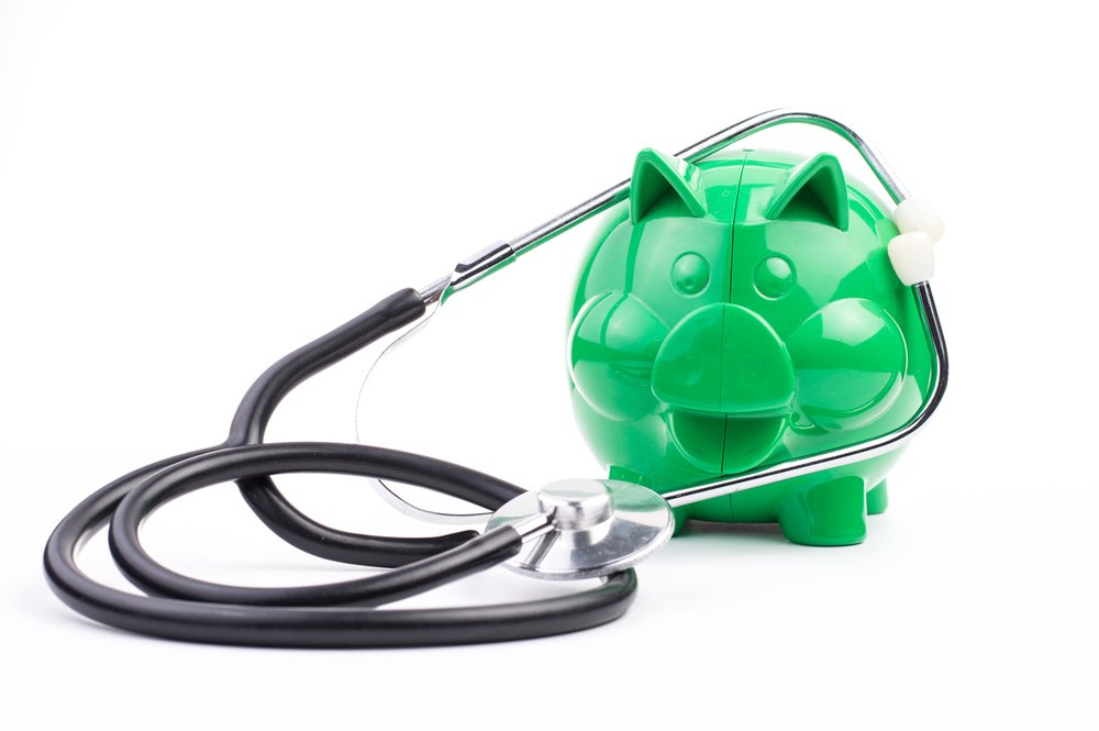 Medical-costs-benefits-piggy-bank-stethescope-doctor-workplace-Depositphotos_52520989_S.jpg