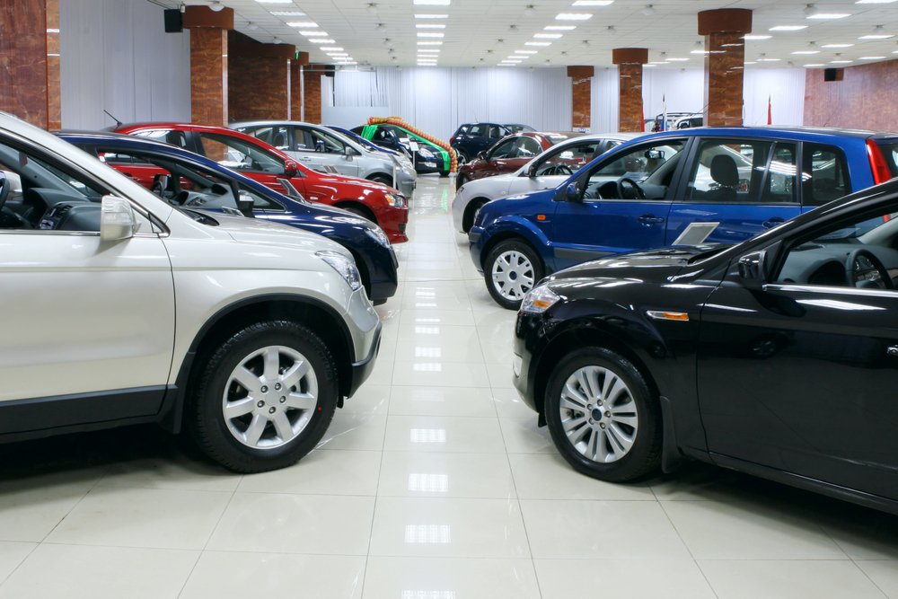 New-cars-vehicles-dealership-for-sale-Depositphotos_3251964_S.jpg