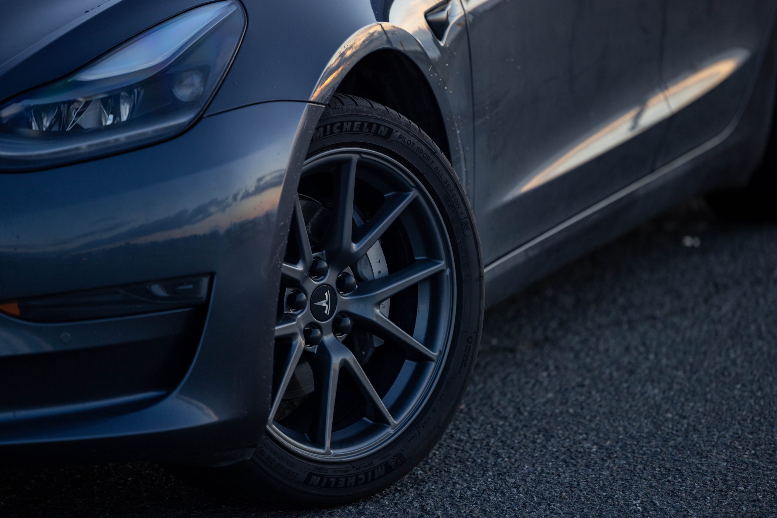 Turo_Canada_2022_EV_Highlights_1-Tesla-scaled.jpg
