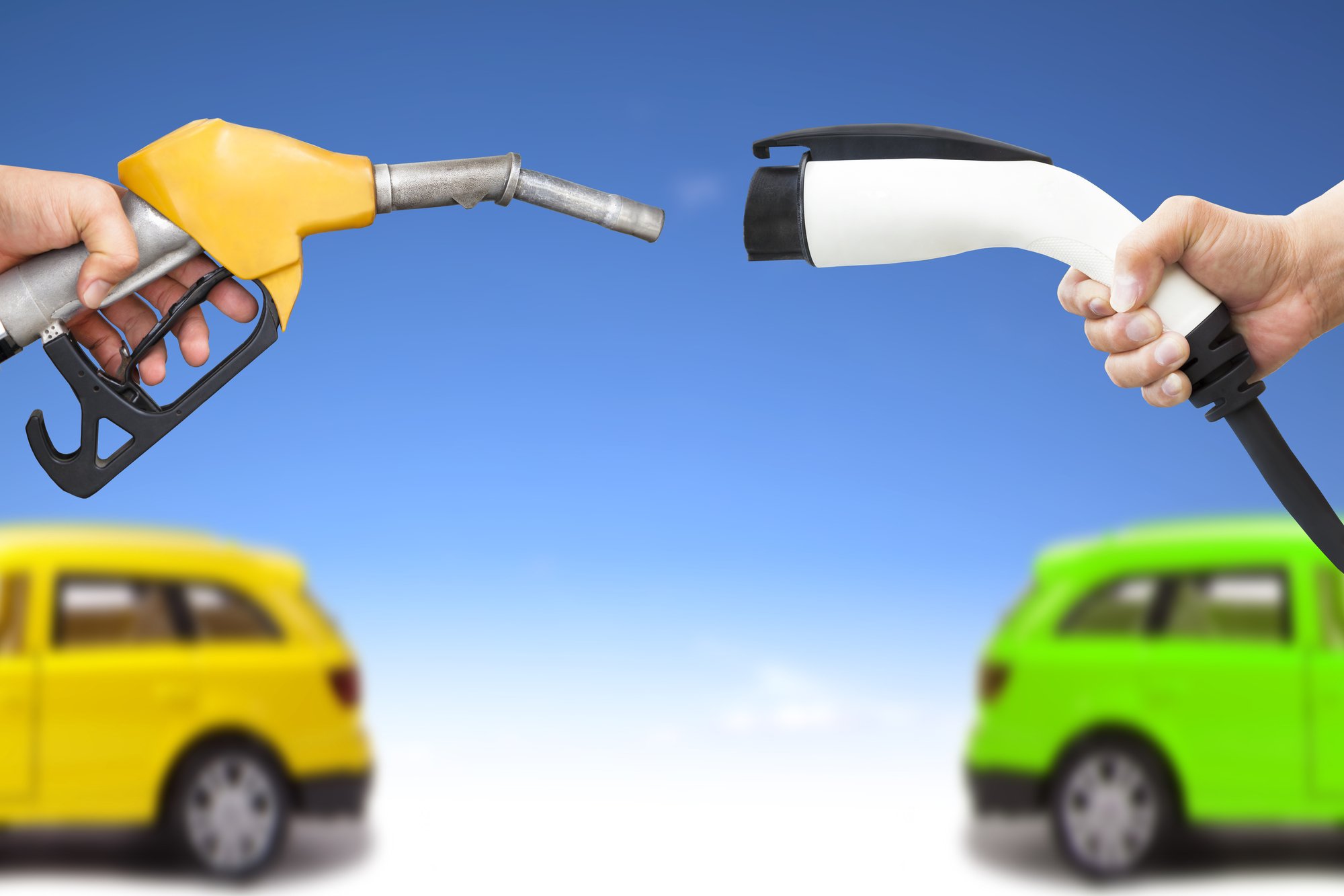 EV-electric-ICE-gas-car-Depositphotos_26904737_L.jpg
