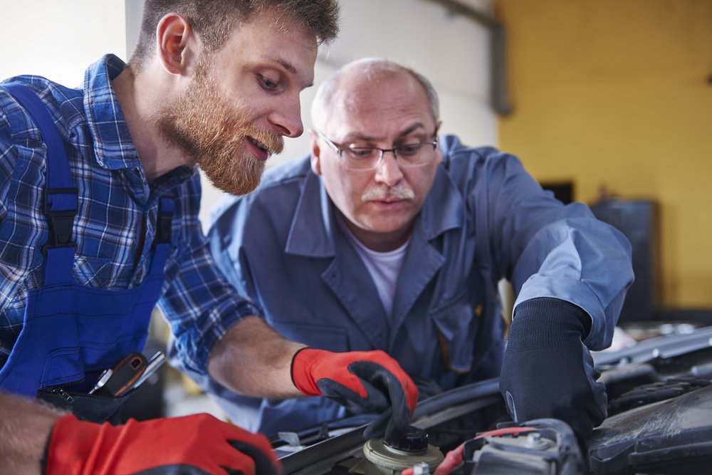 older-younger-mechanic-technician-mentor-knowledge-Depositphotos_72813919_S.jpg